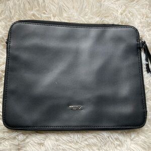 TUMI Luxe Black Travel Organizer Pouch | Premium Ballistic Nylon